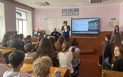 Зустріч семикласників із Марією Вайно