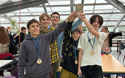 Шкільний турнір “Що? Де? Коли?”